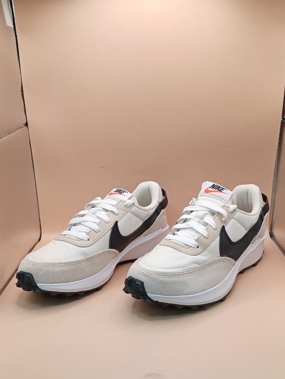 Nike Waffle Debut Shoe-Sandrift Women Size 8 US DH9523-102